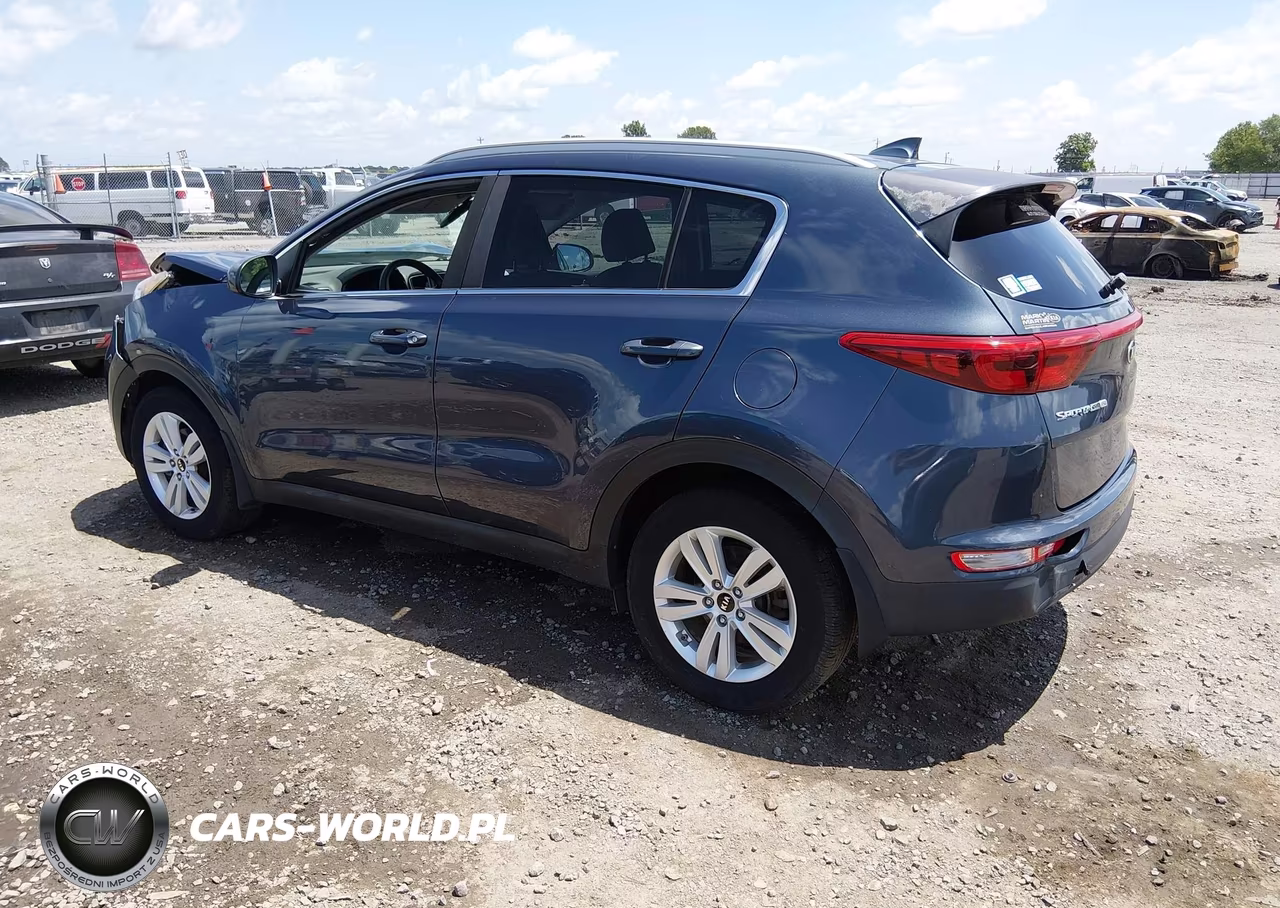 2018 Kia Sportage Lx VIN:KNDPM3AC0J7490560 - 3