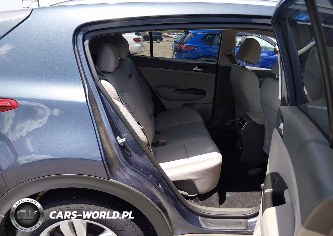 2018 Kia Sportage Lx VIN:KNDPM3AC0J7490560 - 8