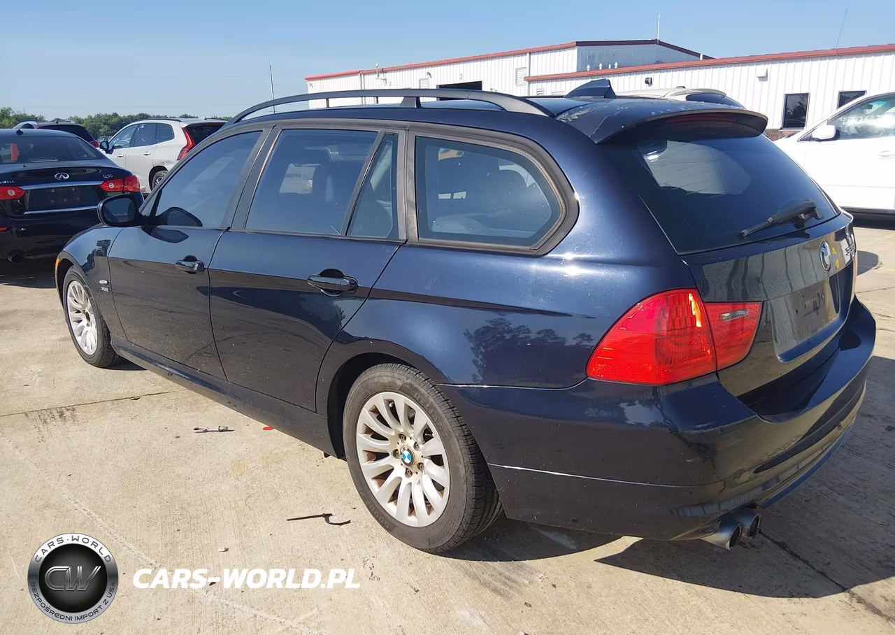 2009 BMW 328I xDrive VIN:WBAUU33529A539898 - 3