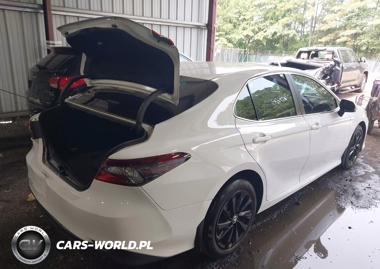 2022 Toyota Camry Le VIN:4T1C11AK6NU642623 - 4