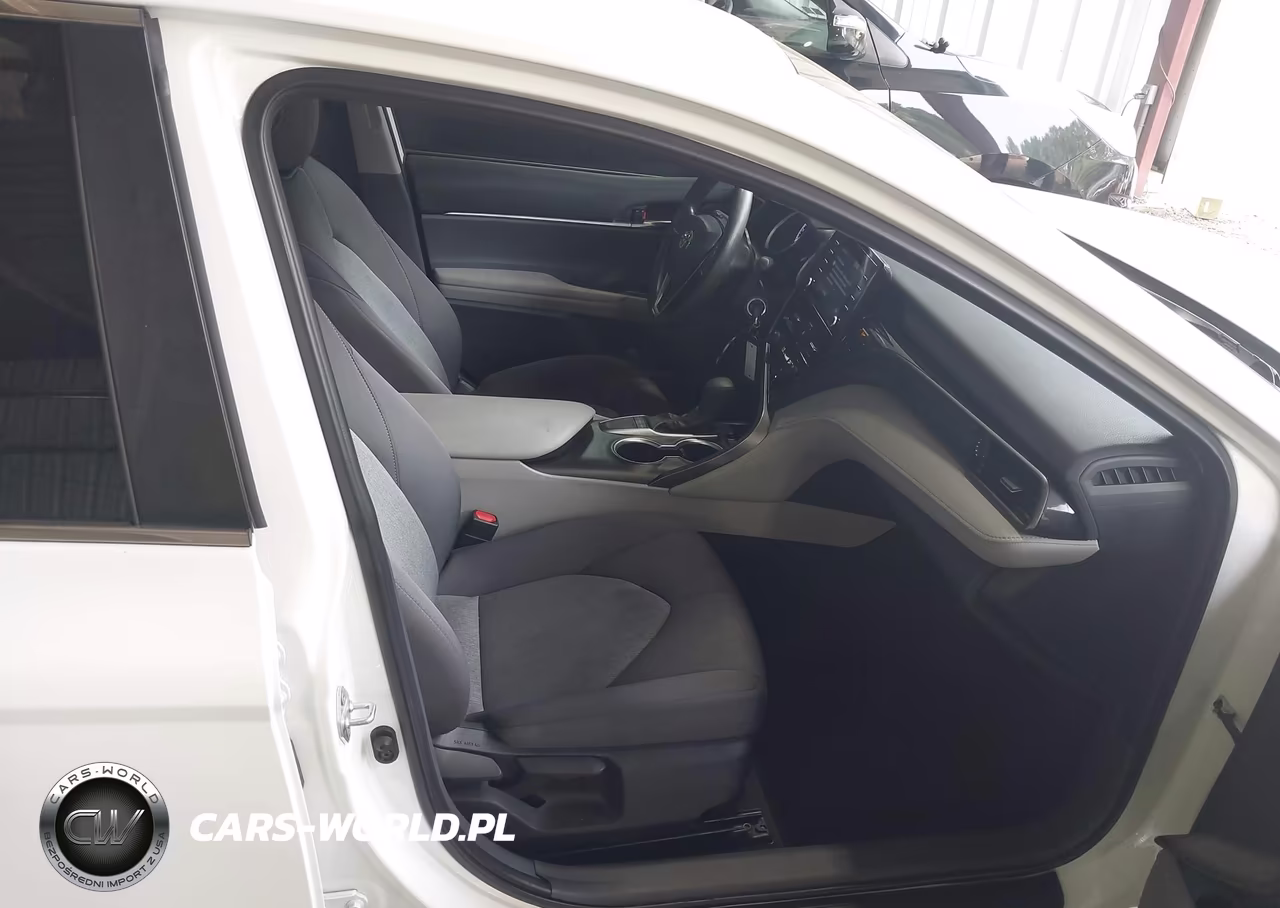 2022 Toyota Camry Le VIN:4T1C11AK6NU642623 - 5