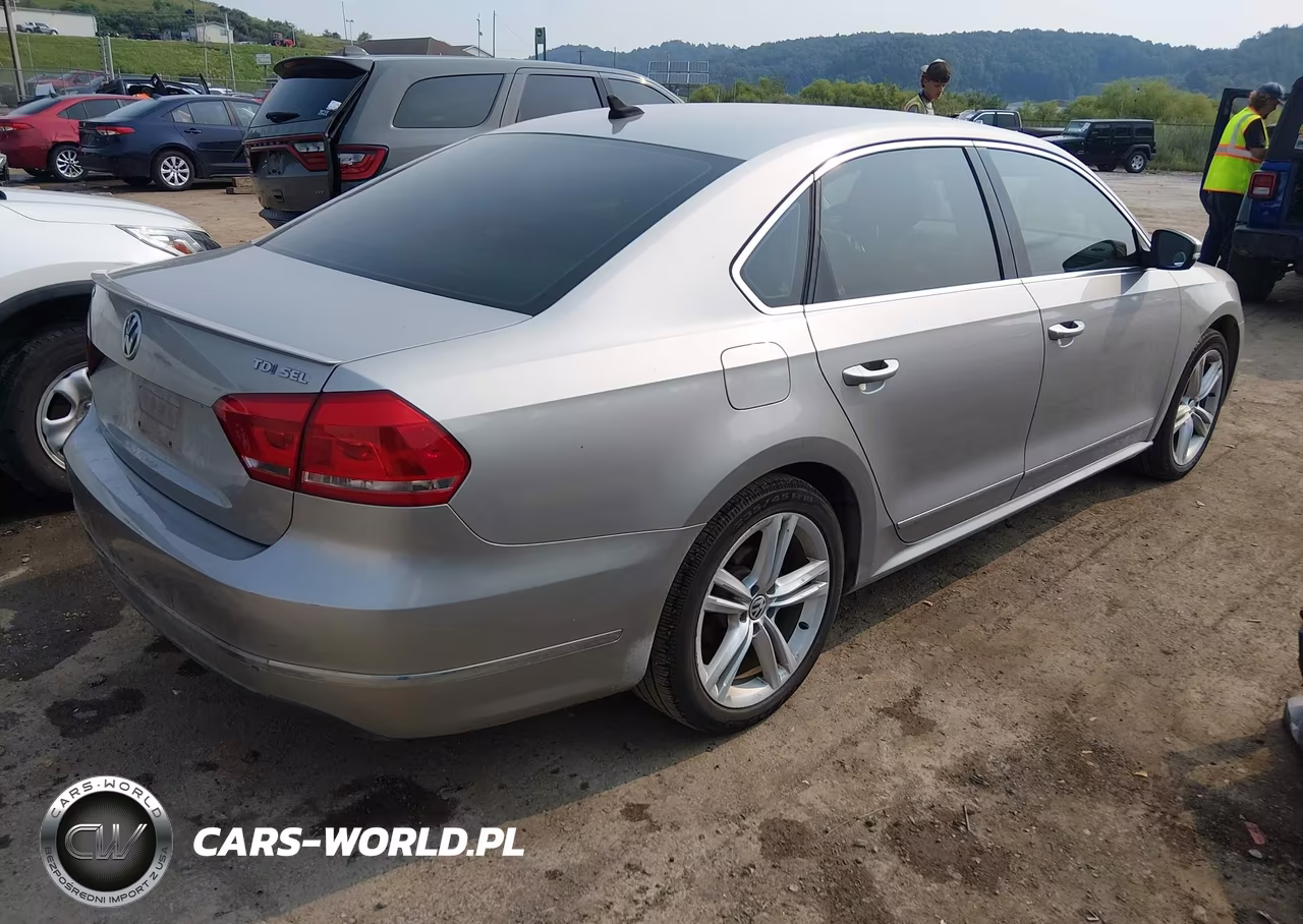 2013 Volkswagen Passat 2.0L Tdi Sel Premium VIN:1VWCN7A37DC126969 - 4