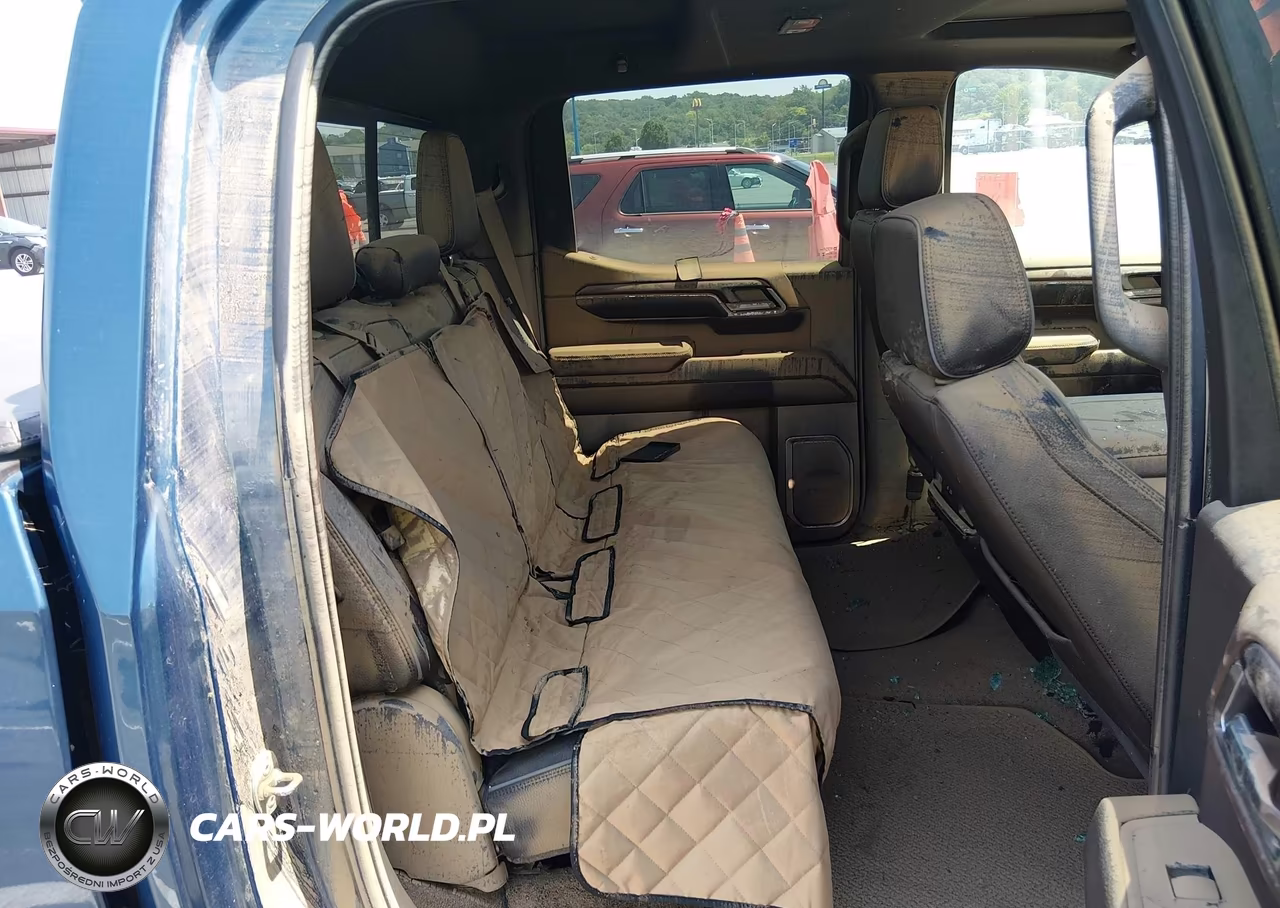 2025 GMC Sierra 1500 VIN:1GTUUGEL5SZ109604 - 18
