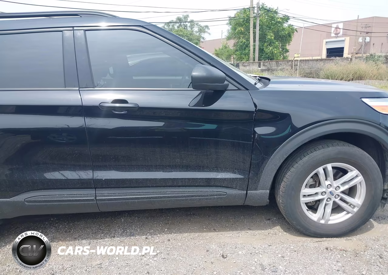 2023 Ford Explorer Xlt VIN:1FMSK8DH8PGA77682 - 13