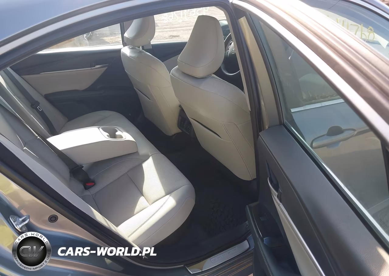 2025 Toyota Camry Xle VIN:4T1DBADK8SU534626 - 8
