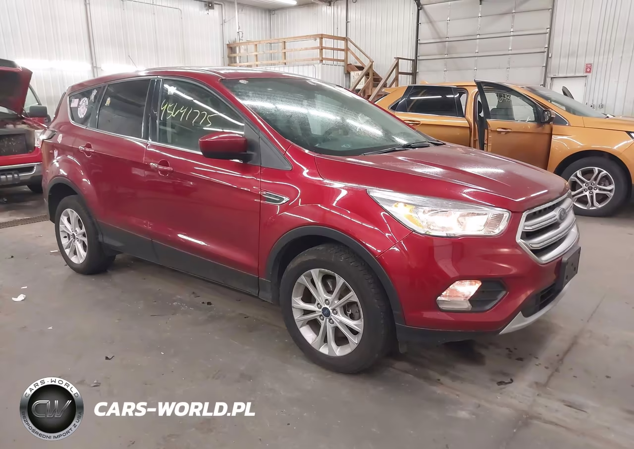 2017 Ford Escape Se VIN:1FMCU9G93HUA62891 - 1