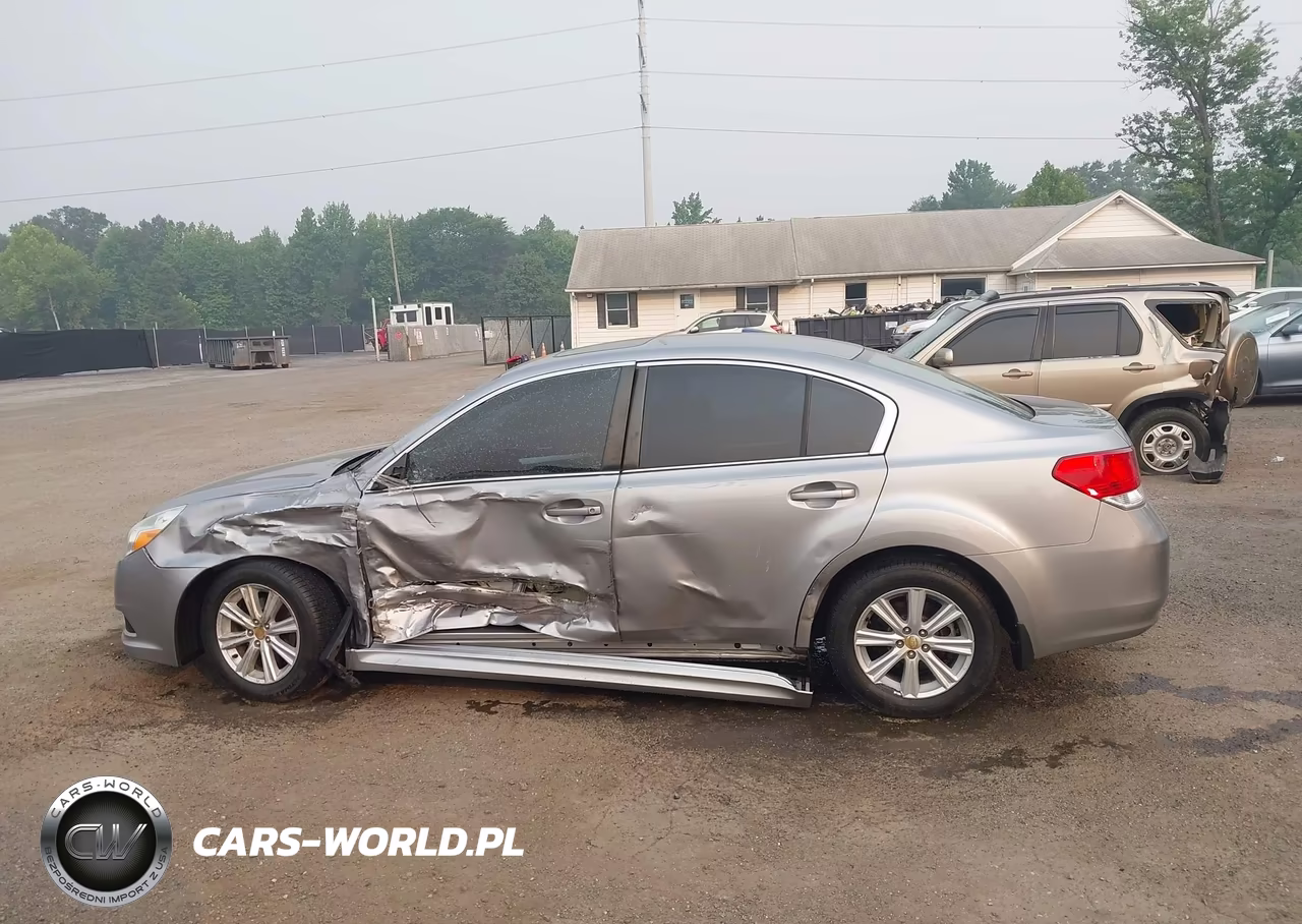 2010 Subaru Legacy 2.5I Premium VIN:4S3BMCG65A3219660 - 13
