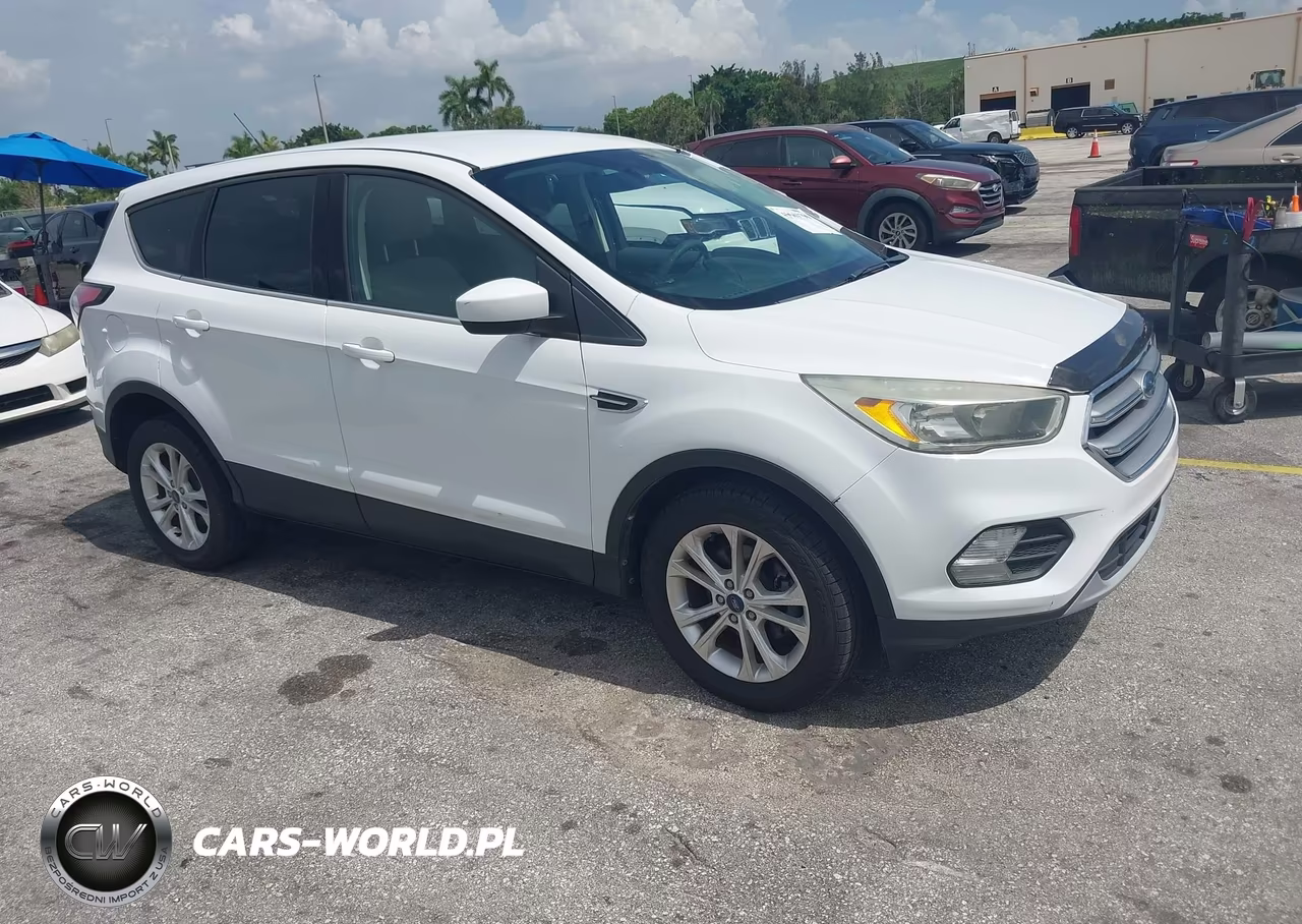 2017 Ford Escape Se