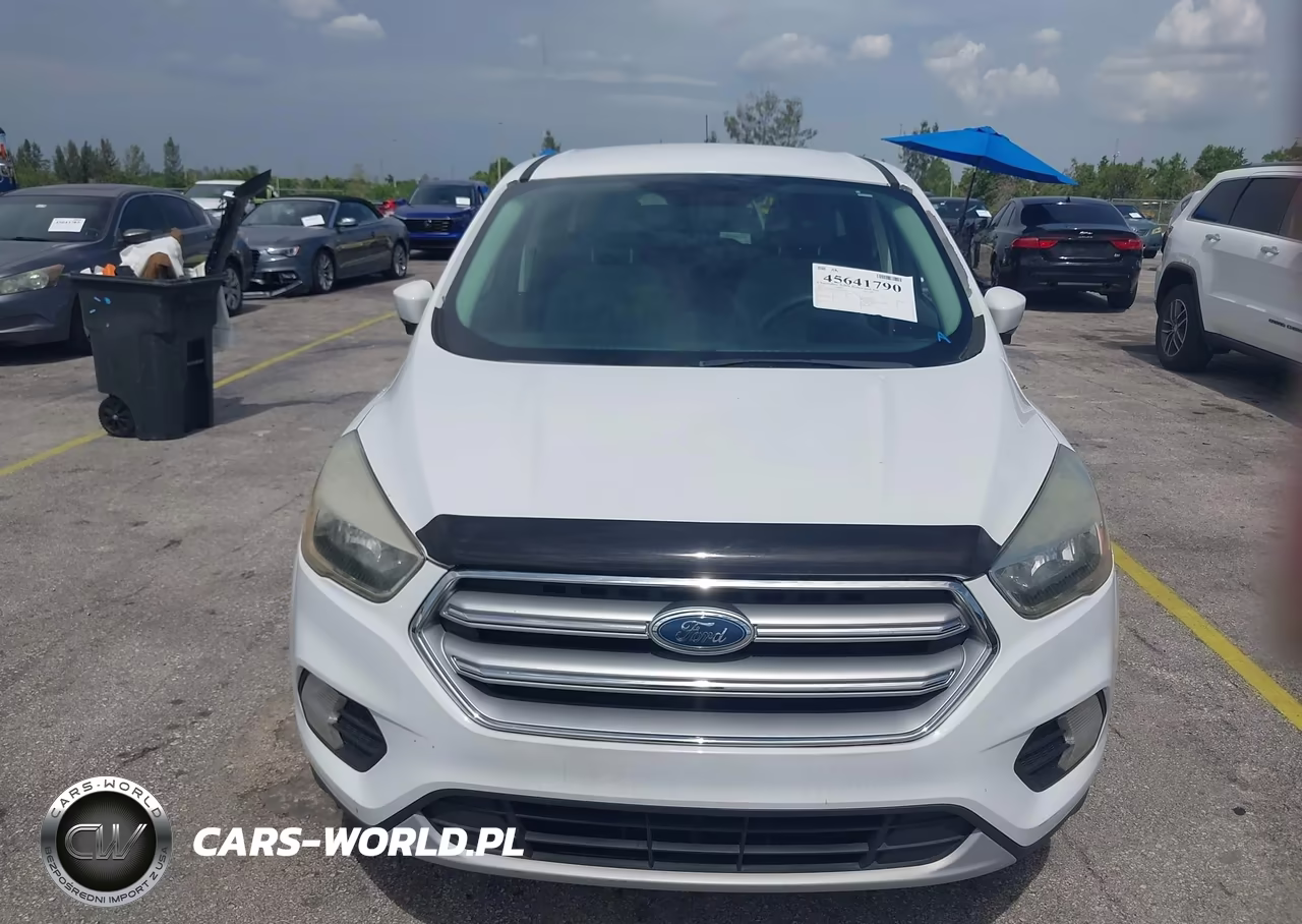 2017 Ford Escape Se VIN:1FMCU0GD1HUC59798 - 6