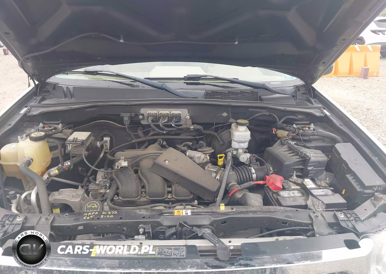 2008 Ford Escape Xlt VIN:1FMCU93148KD50334 - 10
