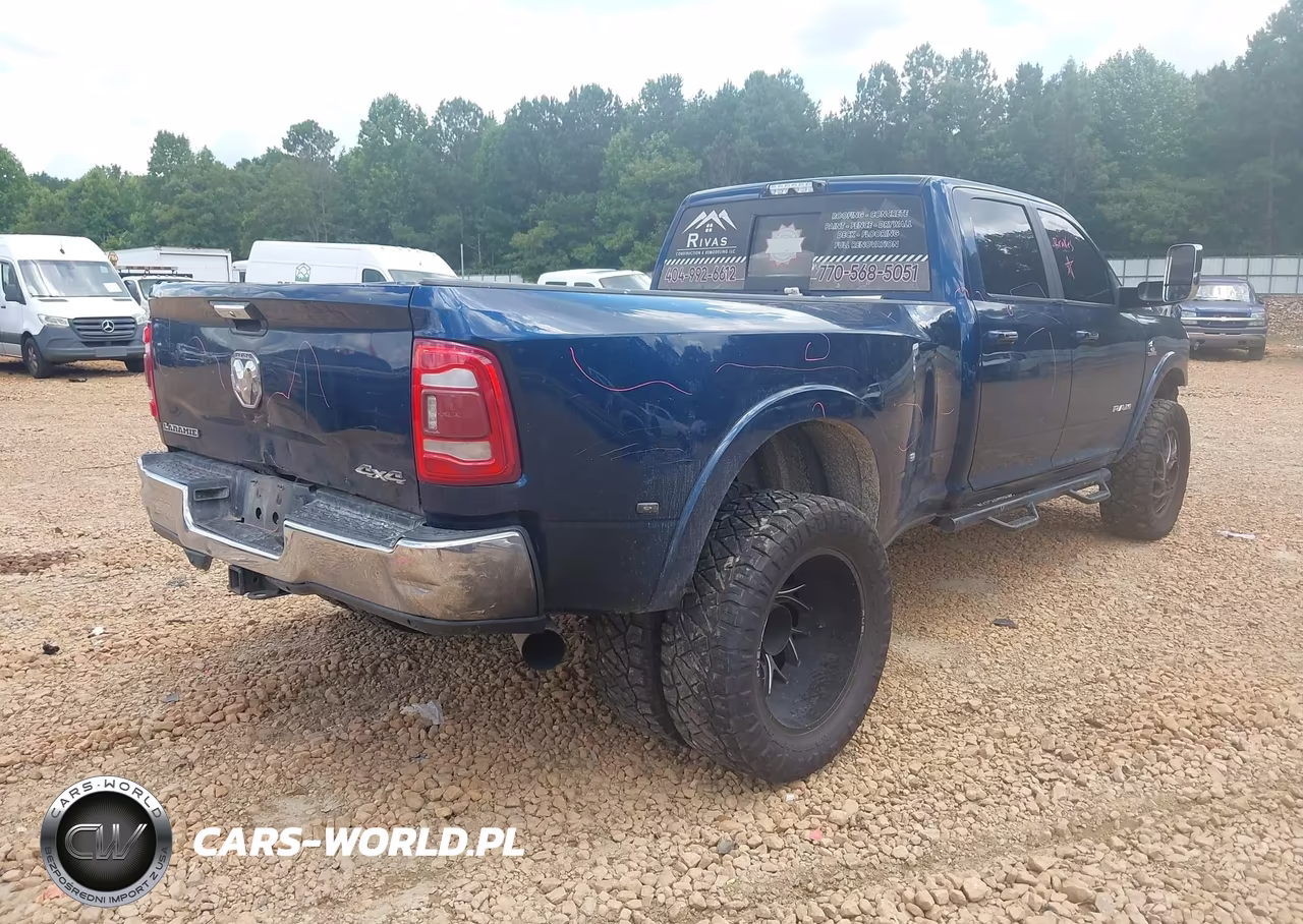 2019 Ram 3500 Laramie 4X4 8' Box VIN:3C63RRJL8KG639670 - 4
