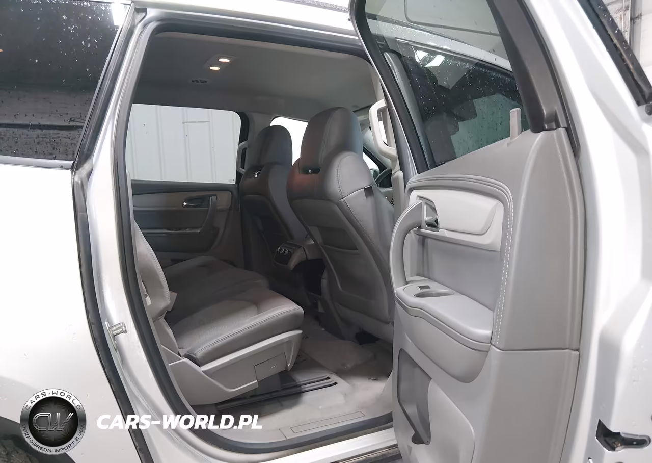 2016 Chevrolet Traverse Ls VIN:1GNKVFED3GJ205395 - 8