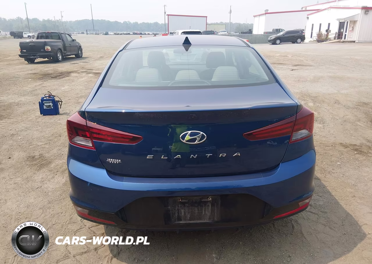 2019 Hyundai Elantra Sel VIN:5NPD84LF3KH494099 - 16