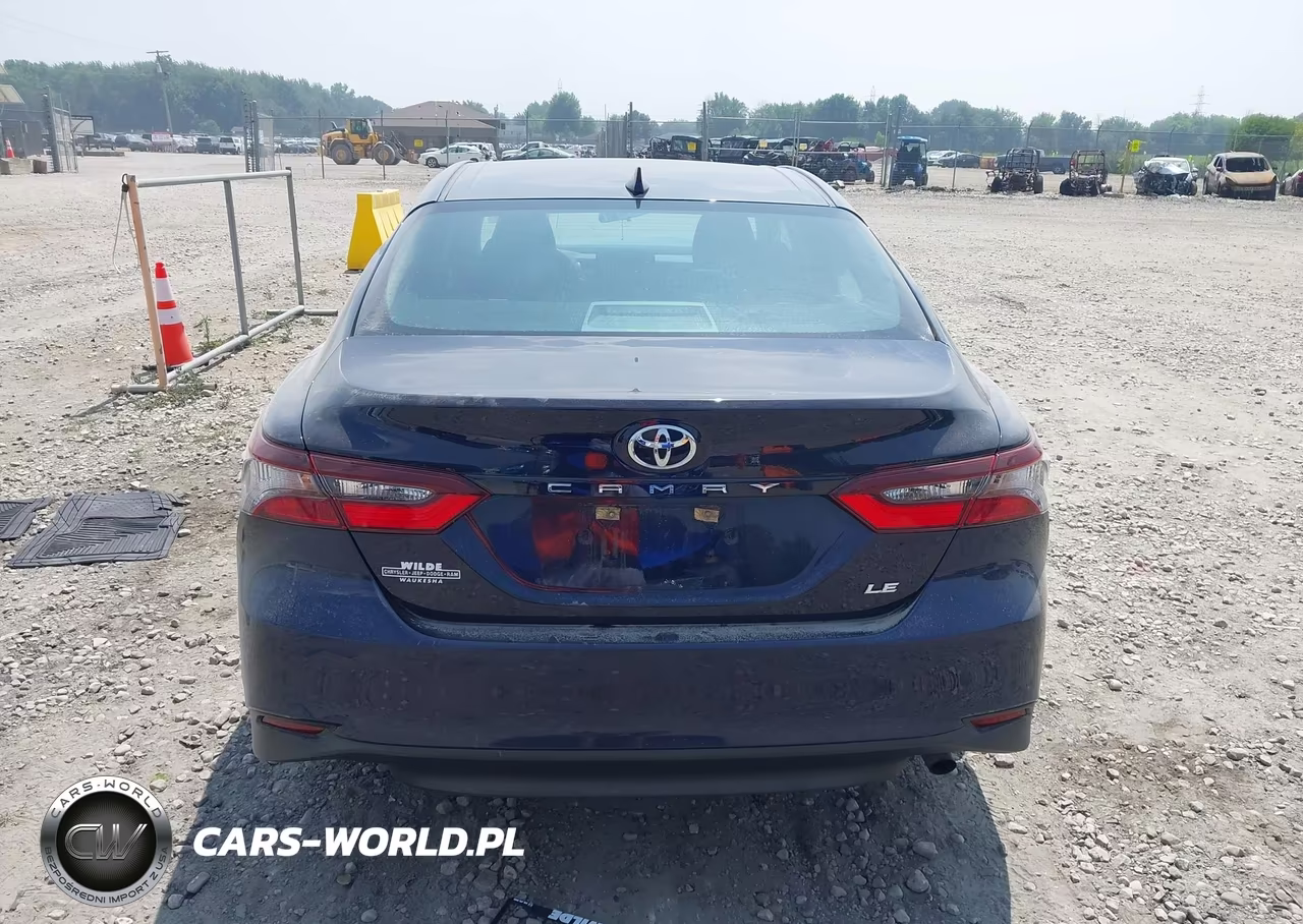 2022 Toyota Camry Le VIN:4T1C11AK8NU661349 - 16