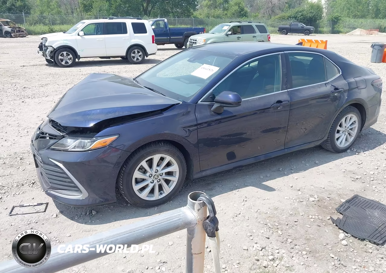 2022 Toyota Camry Le VIN:4T1C11AK8NU661349 - 2