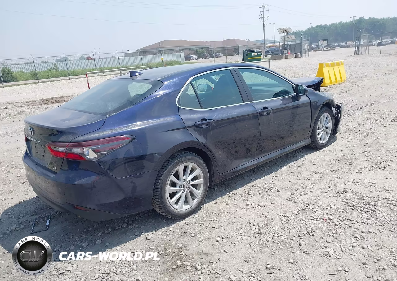 2022 Toyota Camry Le VIN:4T1C11AK8NU661349 - 4
