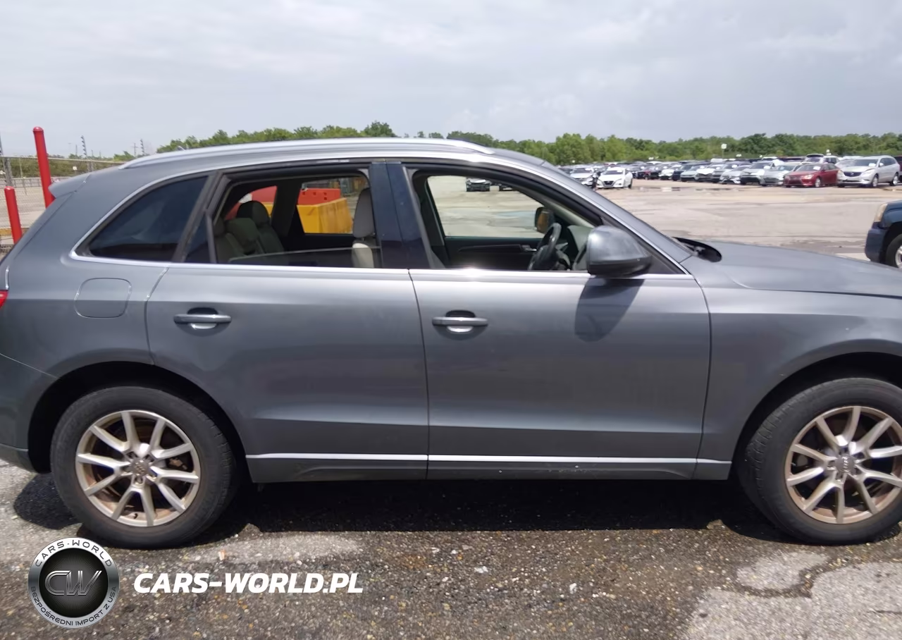 2012 Audi Q5 2.0T Premium VIN:WA1CFBFP2CA055571 - 13