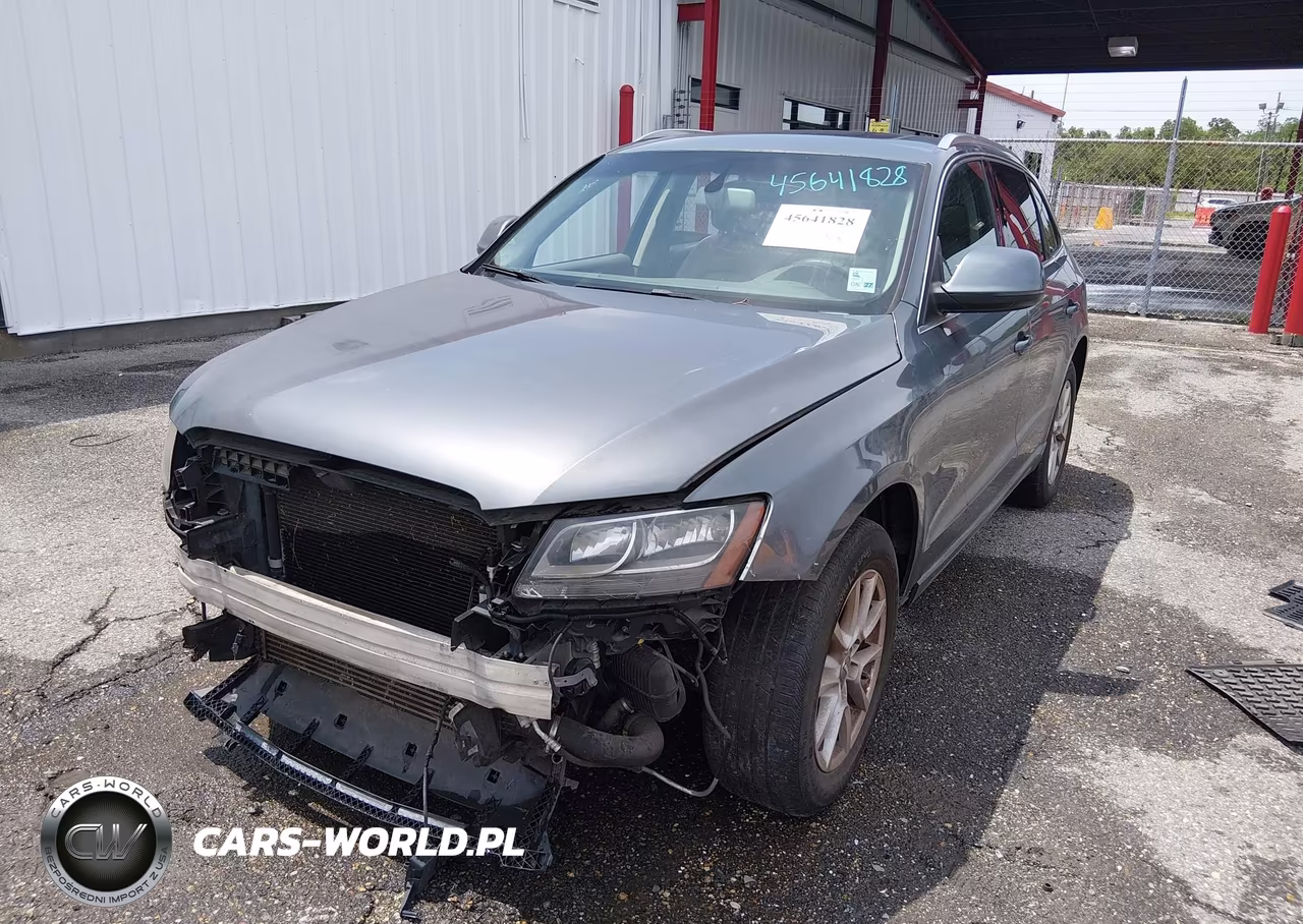 2012 Audi Q5 2.0T Premium VIN:WA1CFBFP2CA055571 - 2