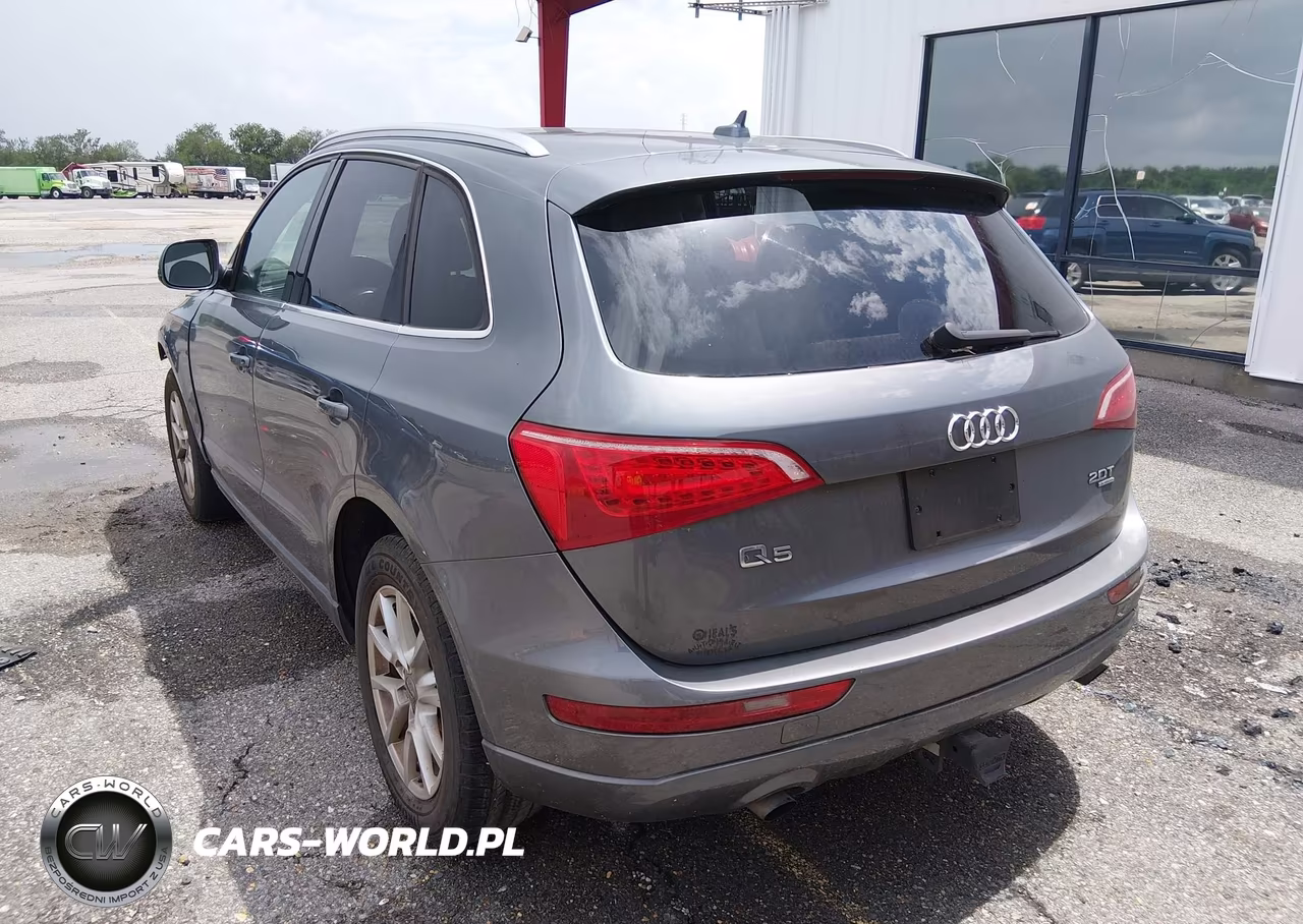 2012 Audi Q5 2.0T Premium VIN:WA1CFBFP2CA055571 - 3