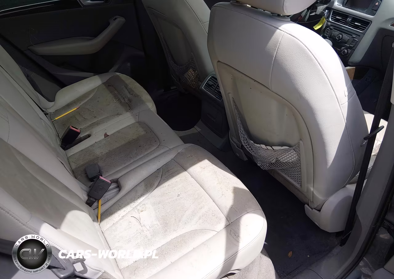 2012 Audi Q5 2.0T Premium VIN:WA1CFBFP2CA055571 - 8