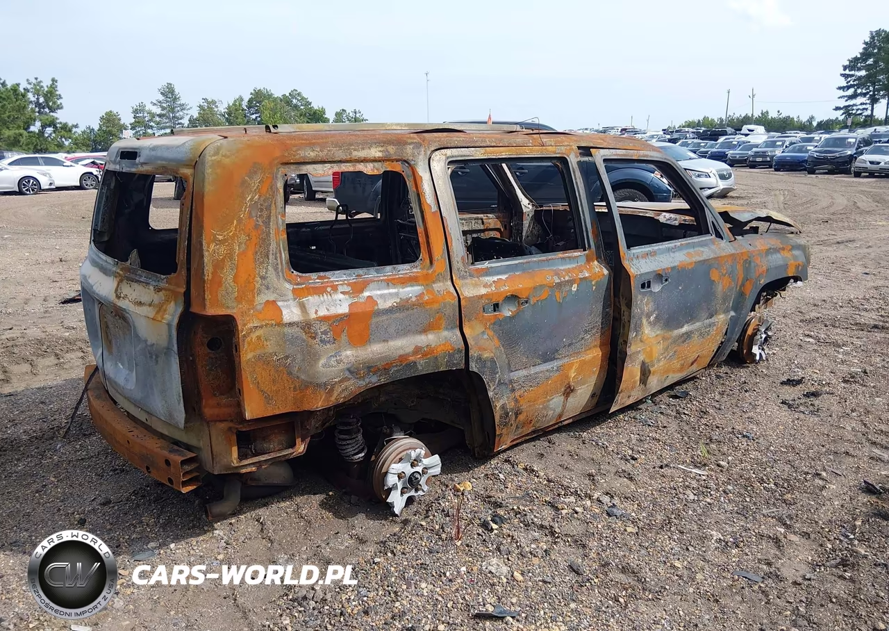 2015 Jeep Patriot Sport VIN:1C4NJPBB8FD349953 - 4