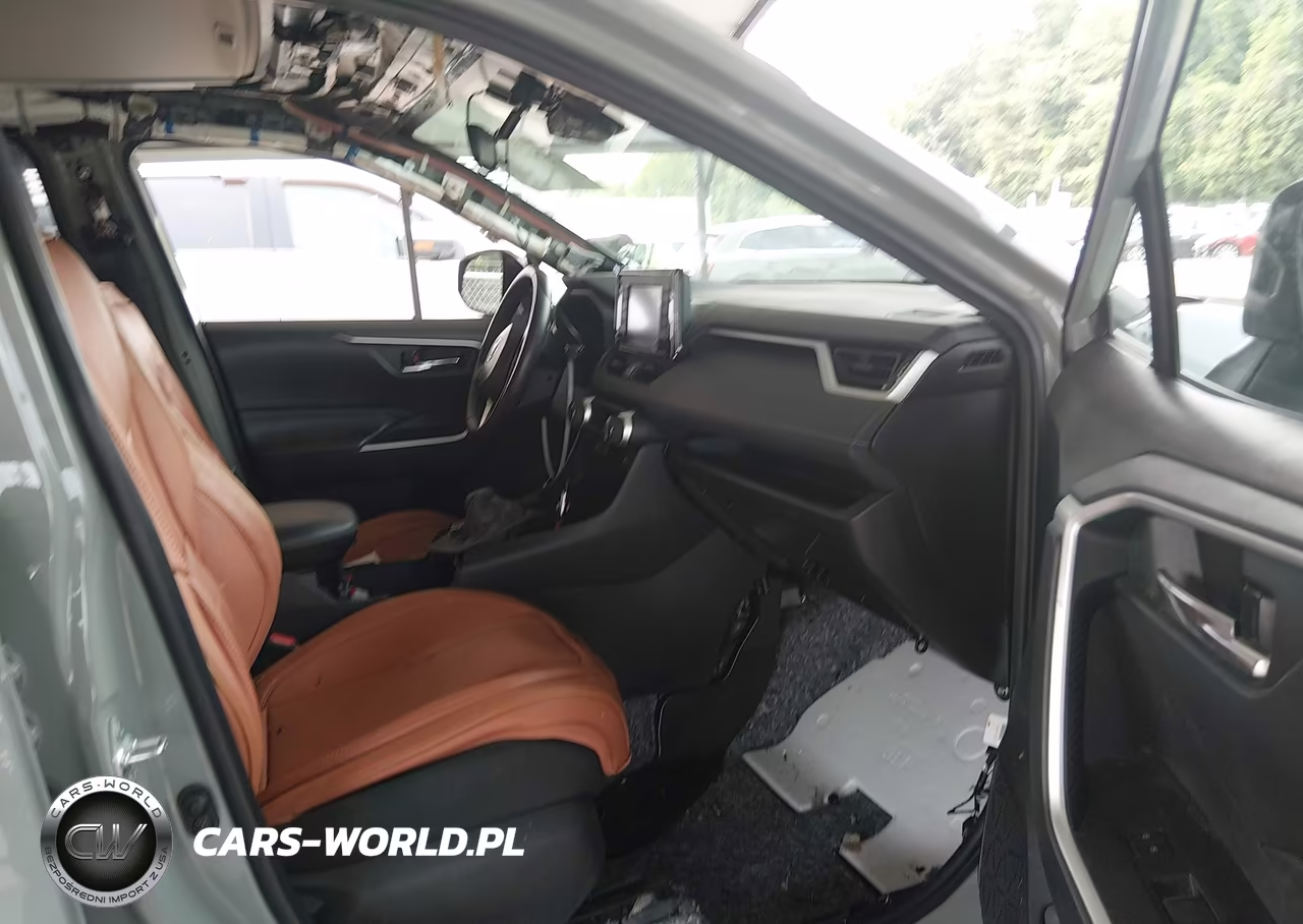 2022 Toyota Rav4 Hybrid Xle VIN:4T3RWRFV9NU061105 - 5