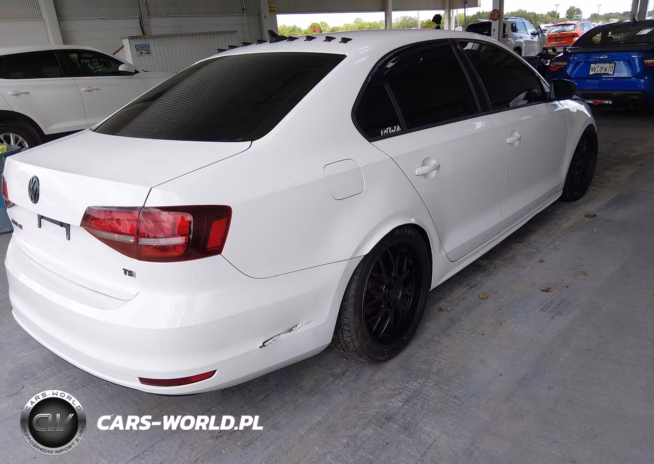 2016 Volkswagen Jetta 1.4T Se VIN:3VWB67AJ1GM385810 - 4