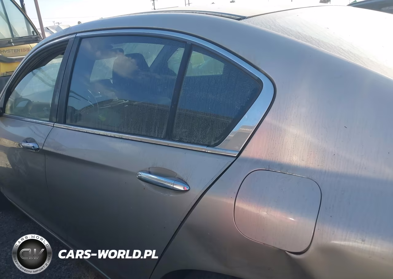 2015 Honda Accord Sport VIN:1HGCR2F57FA028867 - 15