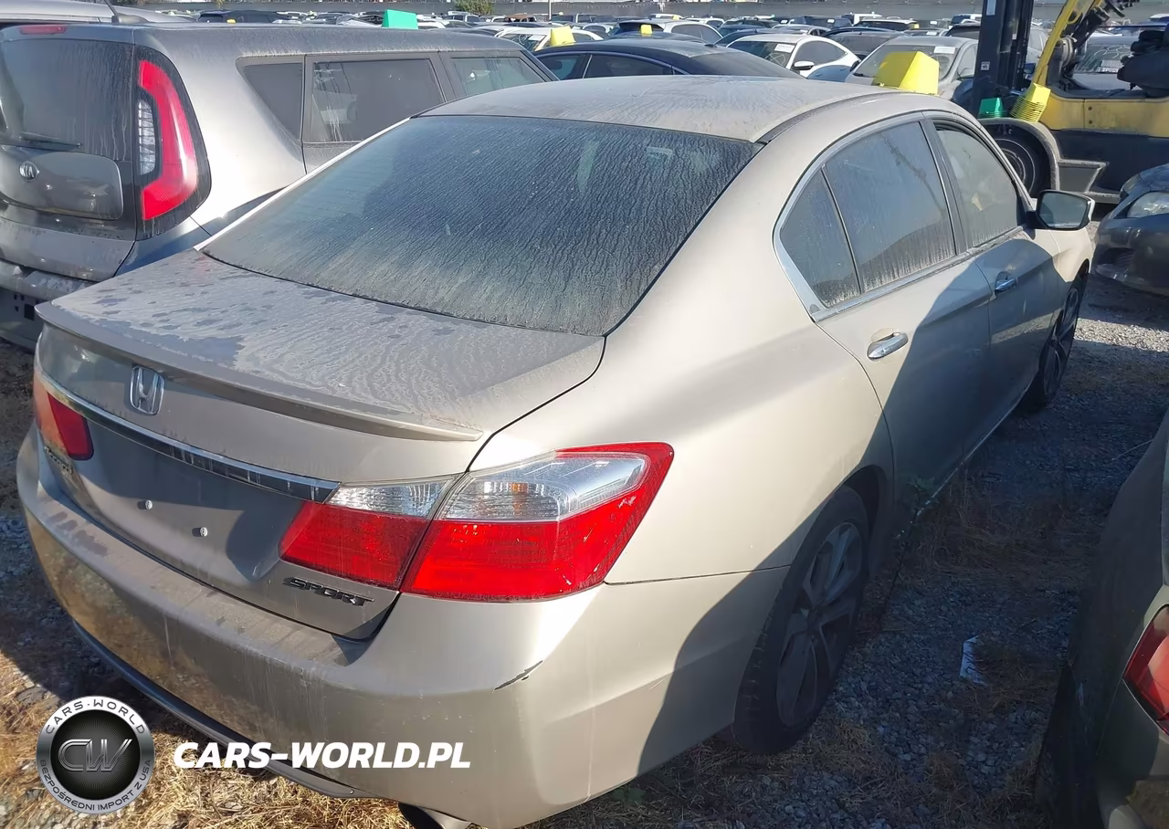 2015 Honda Accord Sport VIN:1HGCR2F57FA028867 - 4