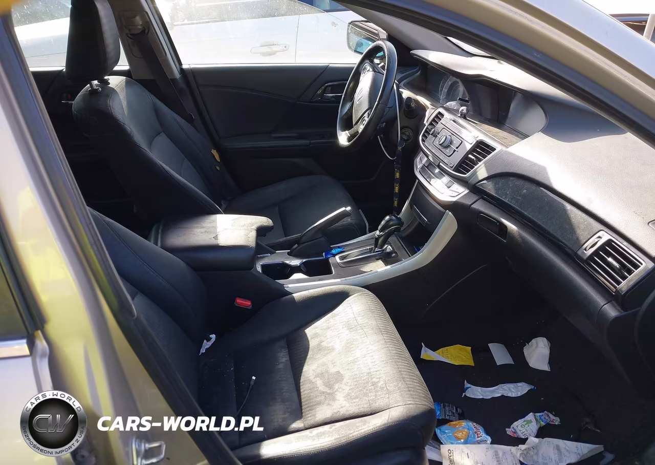2015 Honda Accord Sport VIN:1HGCR2F57FA028867 - 5