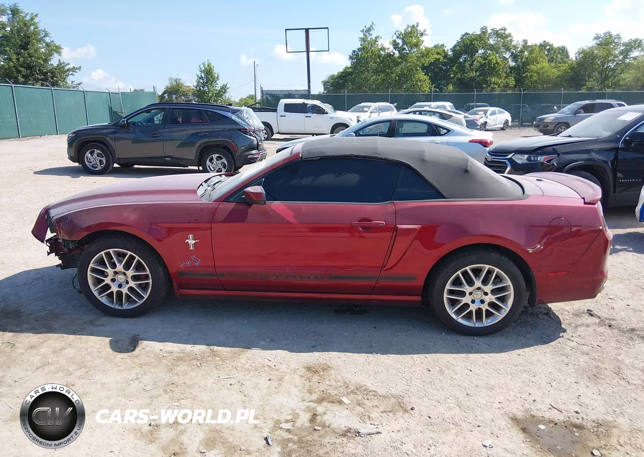 2014 Ford Mustang V6 VIN:1ZVBP8EM3E5324727 - 14