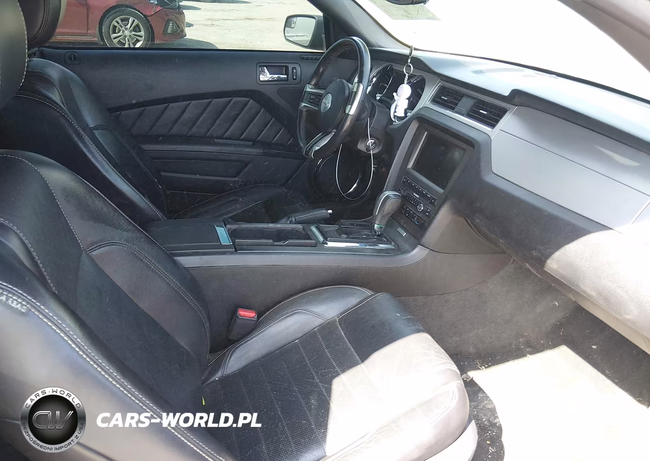 2014 Ford Mustang V6 VIN:1ZVBP8EM3E5324727 - 5