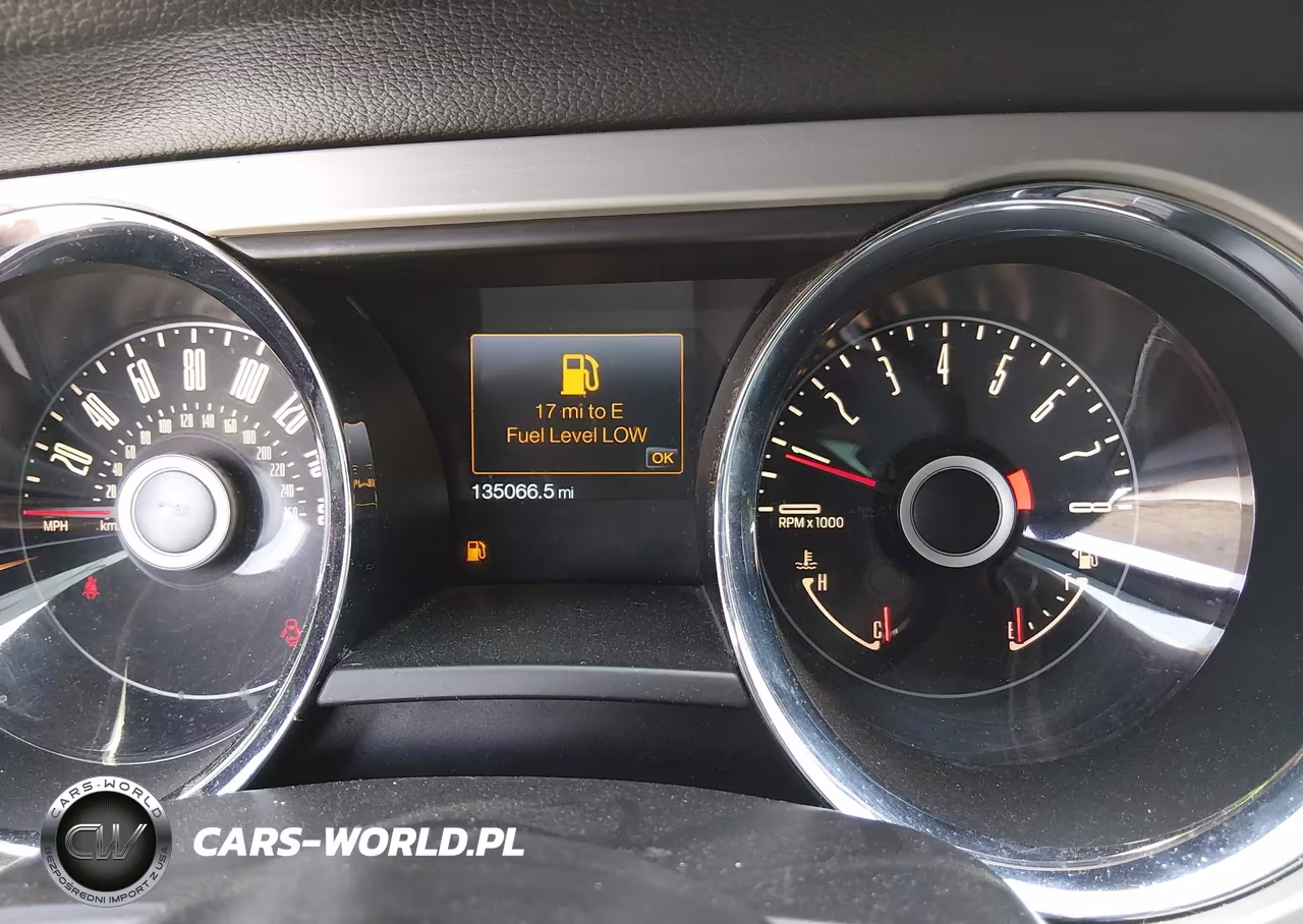 2014 Ford Mustang V6 VIN:1ZVBP8EM3E5324727 - 7
