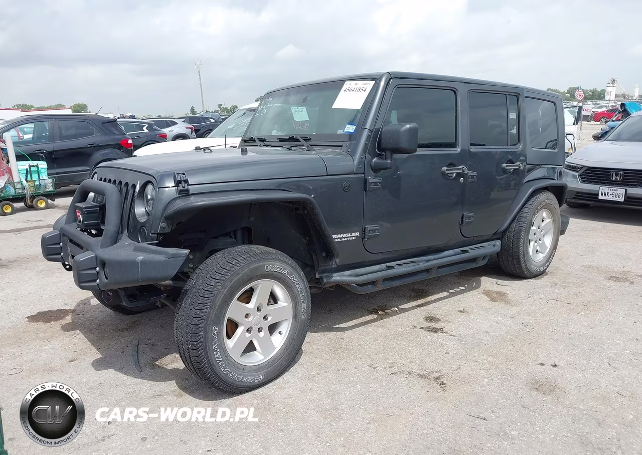 2010 Jeep Wrangler Unlimited Sport VIN:1J4BA3H18AL145785 - 2