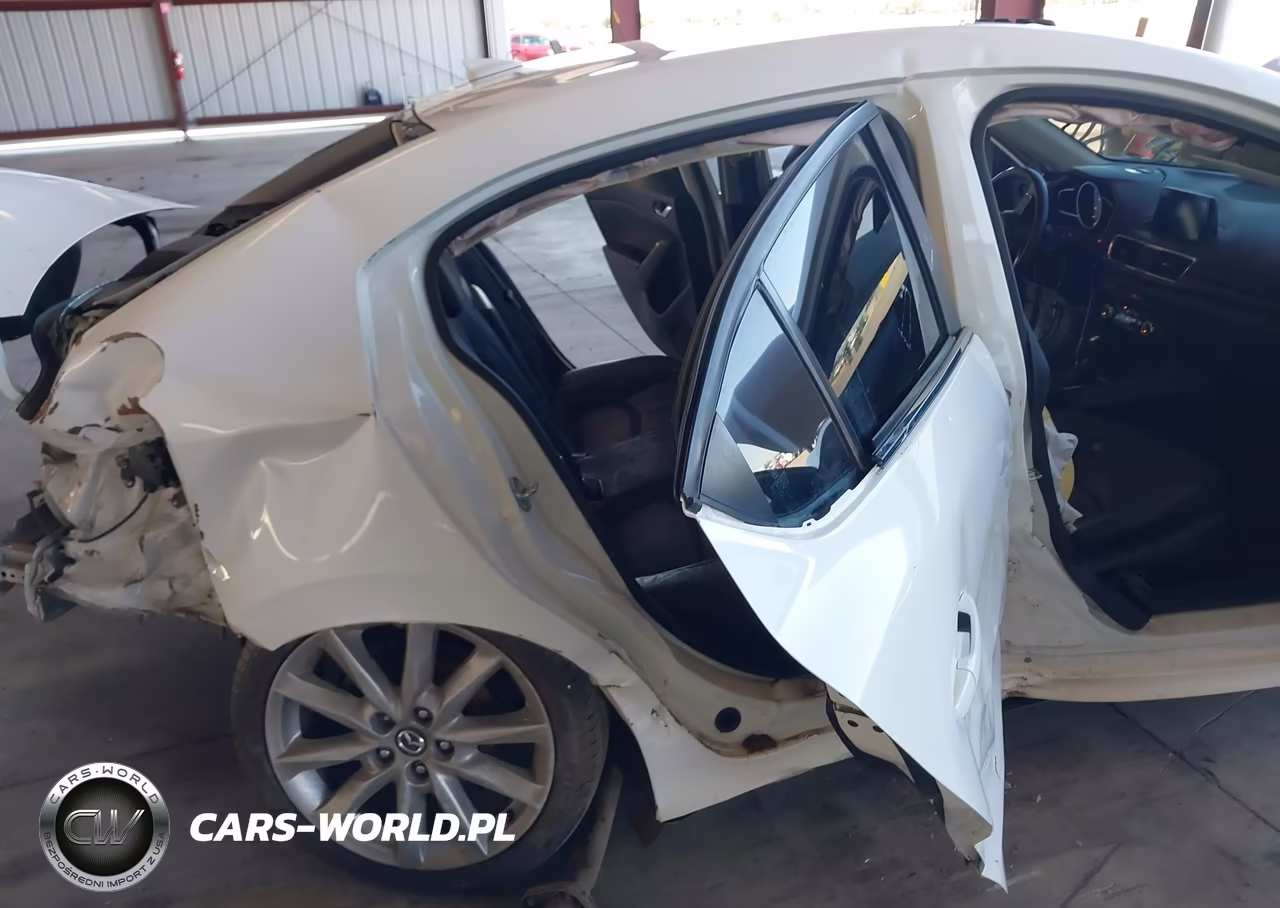 2017 Mazda Mazda3 Grand Touring VIN:JM1BN1W39H1124551 - 8