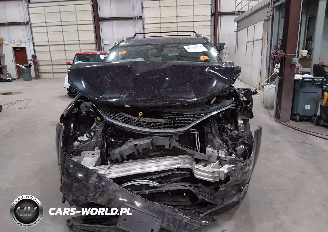 2018 Chrysler Pacifica Touring L VIN:2C4RC1BG0JR352775 - 12