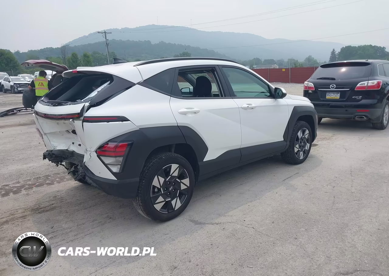 2025 Hyundai Kona Sel VIN:KM8HBCAB8SU224042 - 4