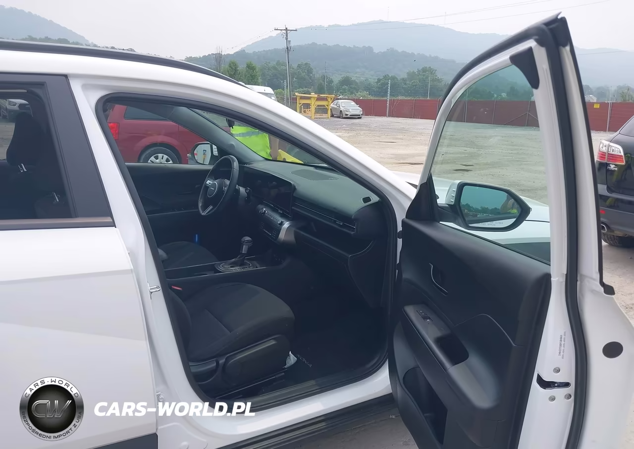 2025 Hyundai Kona Sel VIN:KM8HBCAB8SU224042 - 5
