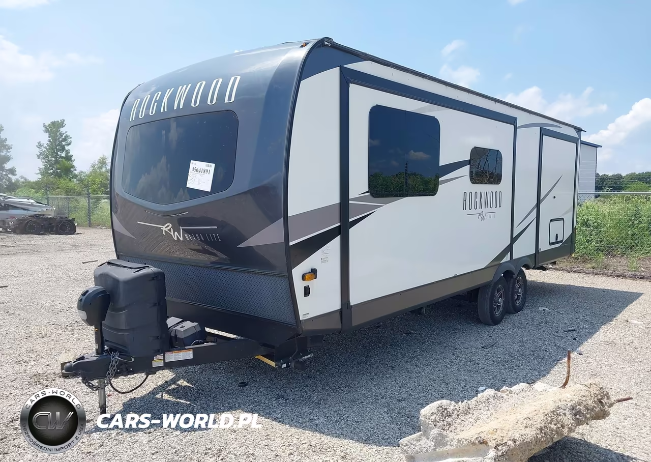 2023 Forest River Rockwood Ultra Lite Travel Trailer VIN:4X4TRLB22PZ184974 - 2