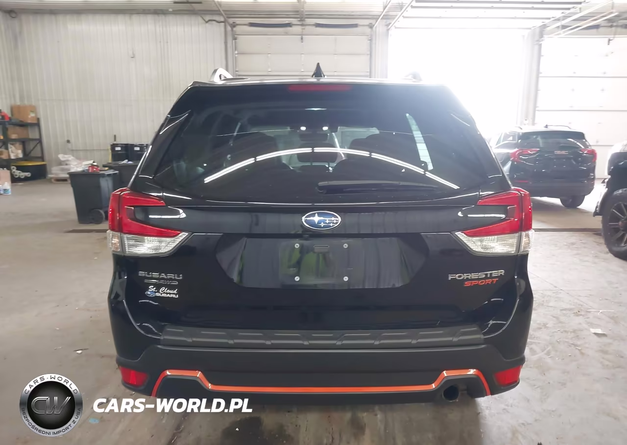 2021 Subaru Forester Sport VIN:JF2SKALC5MH448368 - 17