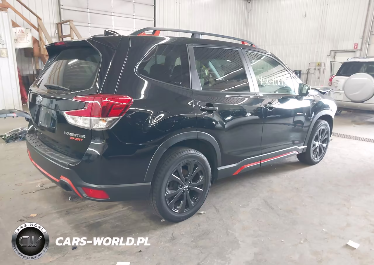 2021 Subaru Forester Sport VIN:JF2SKALC5MH448368 - 4