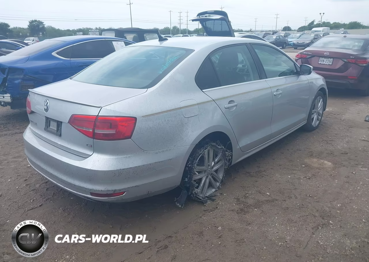 2015 Volkswagen Jetta 1.8T Sel VIN:3VWL07AJ0FM289560 - 4