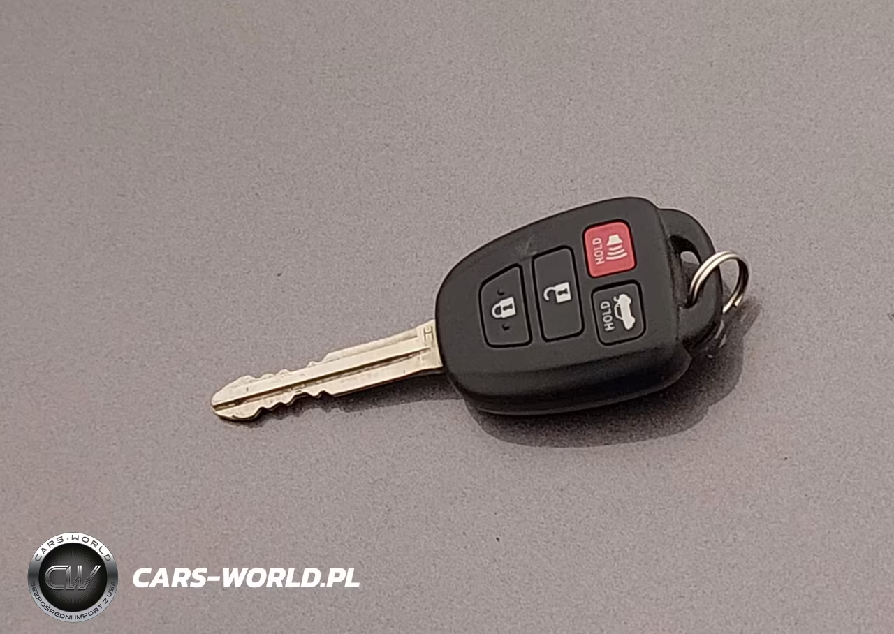 2017 Toyota Camry Le VIN:4T1BF1FK8HU774440 - 11