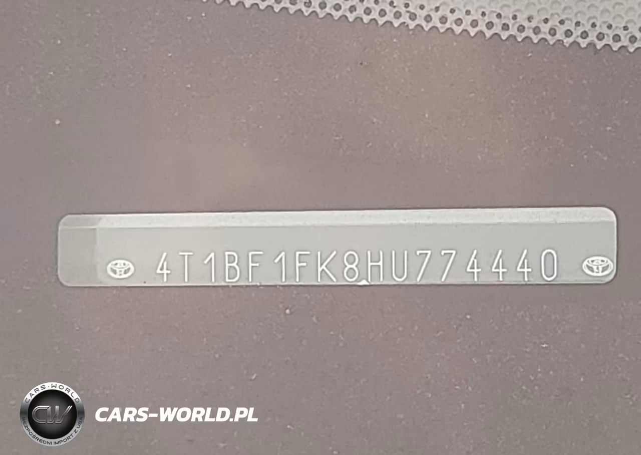 2017 Toyota Camry Le VIN:4T1BF1FK8HU774440 - 17