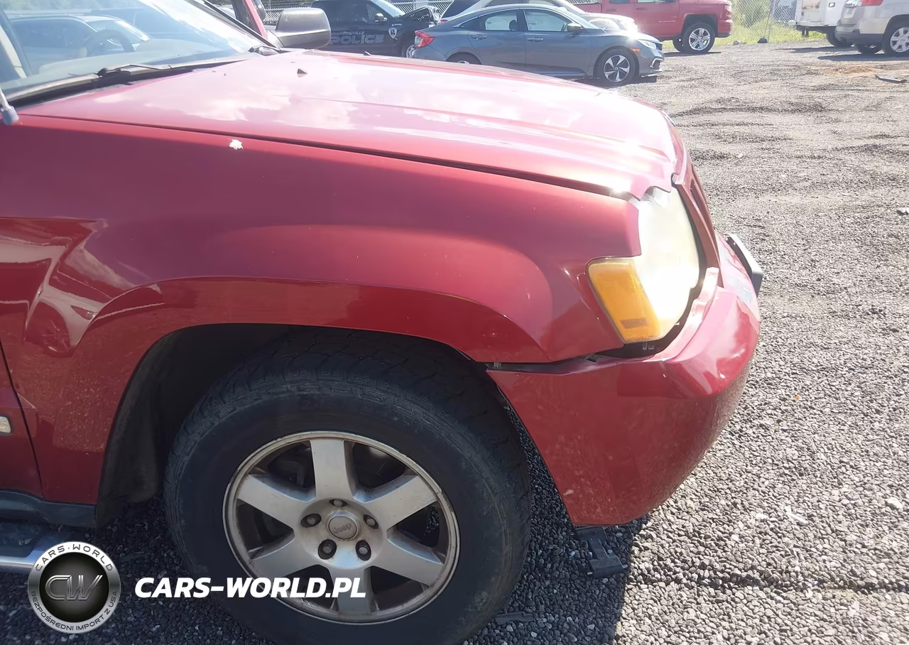 2009 Jeep Grand Cherokee Laredo VIN:1J8GR48K19C547848 - 6