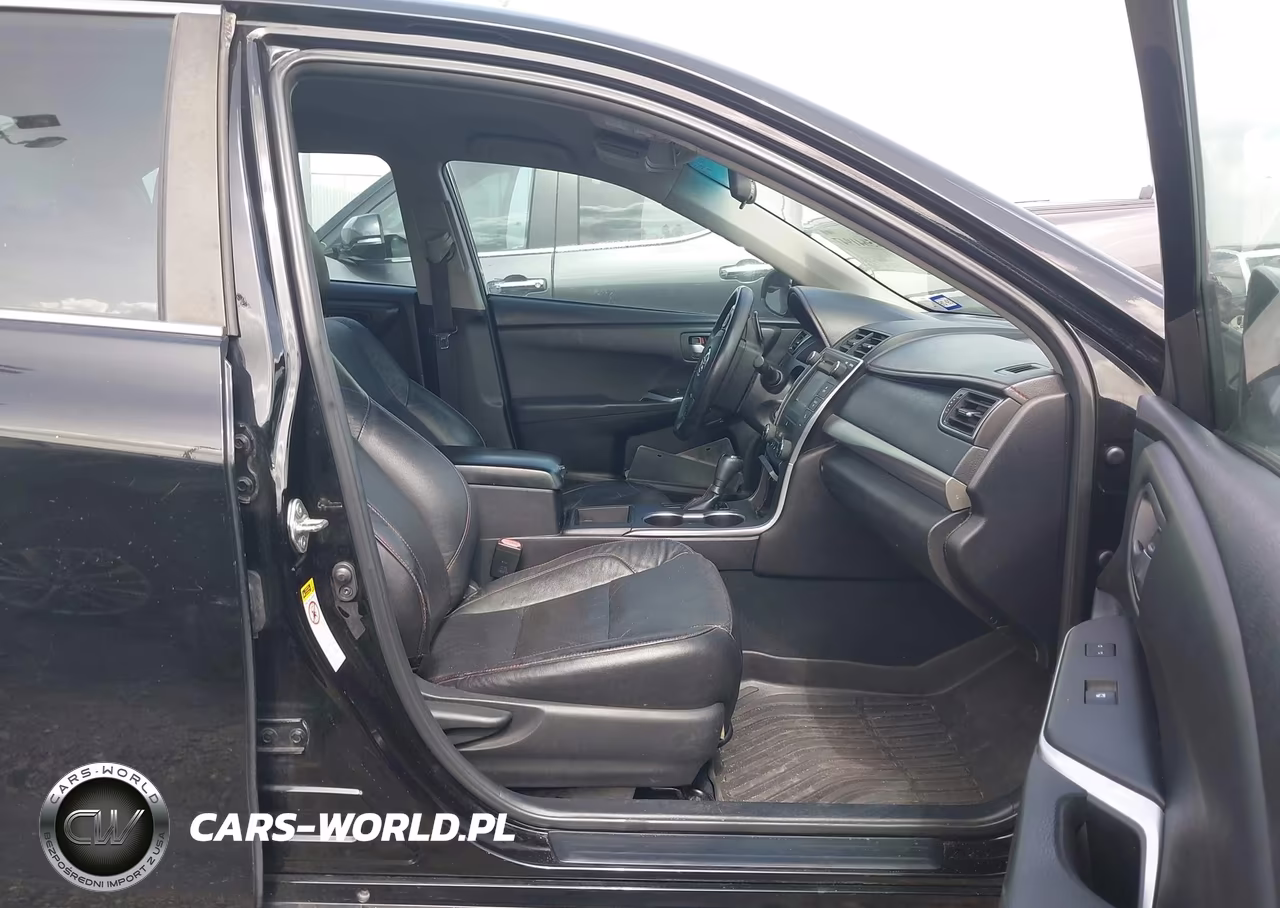 2015 Toyota Camry Se VIN:4T1BF1FK6FU075031 - 5