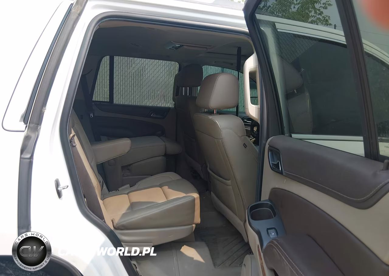 2018 Chevrolet Tahoe Premier VIN:1GNSKCKC9JR102266 - 8