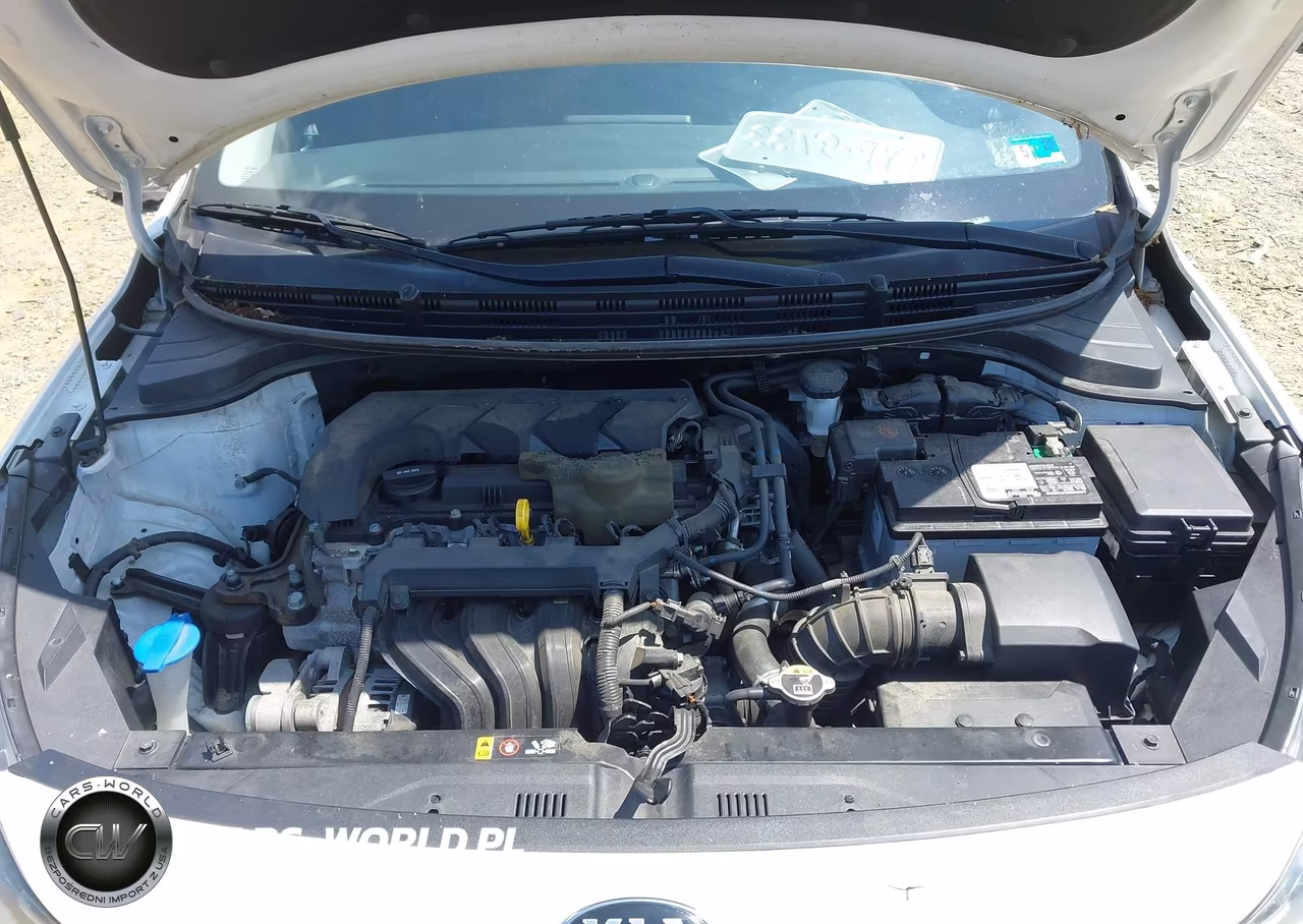 2020 Kia Rio S VIN:3KPA24AD0LE278352 - 10