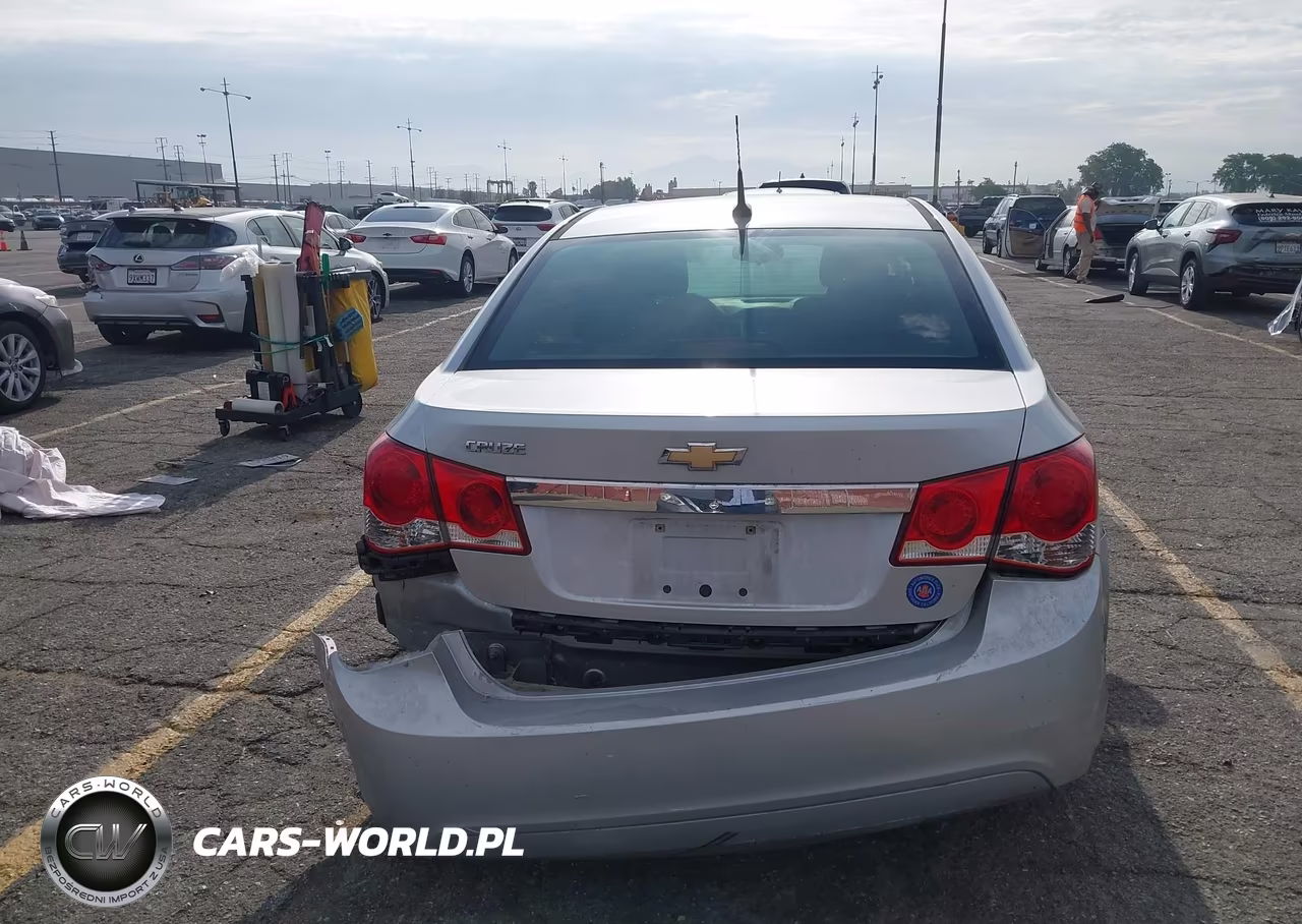 2013 Chevrolet Cruze Ls Auto VIN:1G1PA5SG6D7146704 - 16
