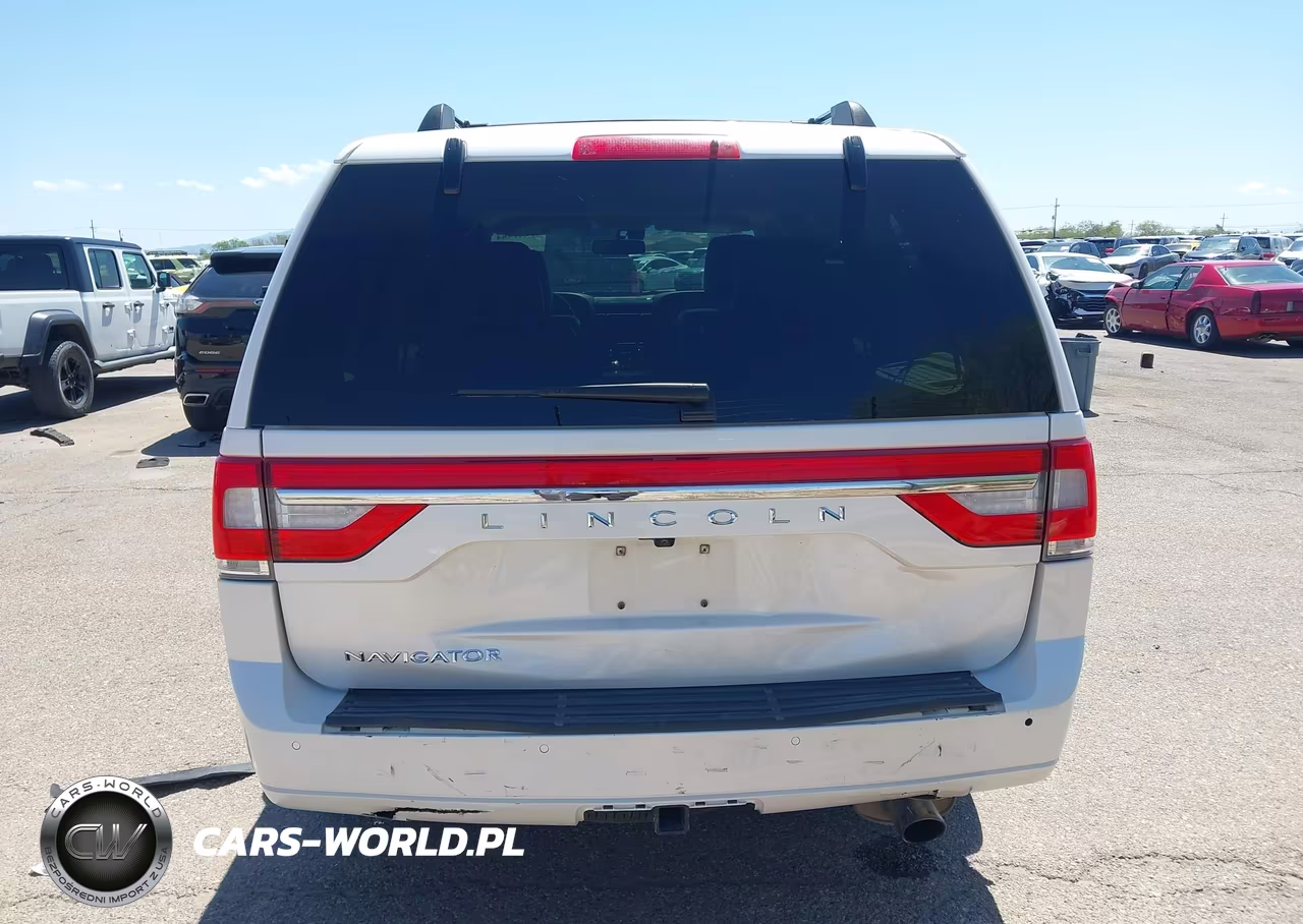 2017 Lincoln Navigator Select VIN:5LMJJ2HT3HEL08251 - 16